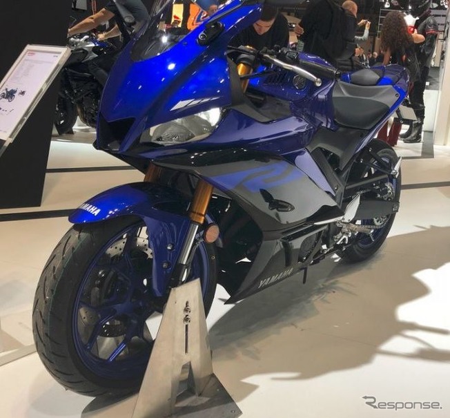 ヤマハYZF-R3の2019年モデル（EICMA 2018）