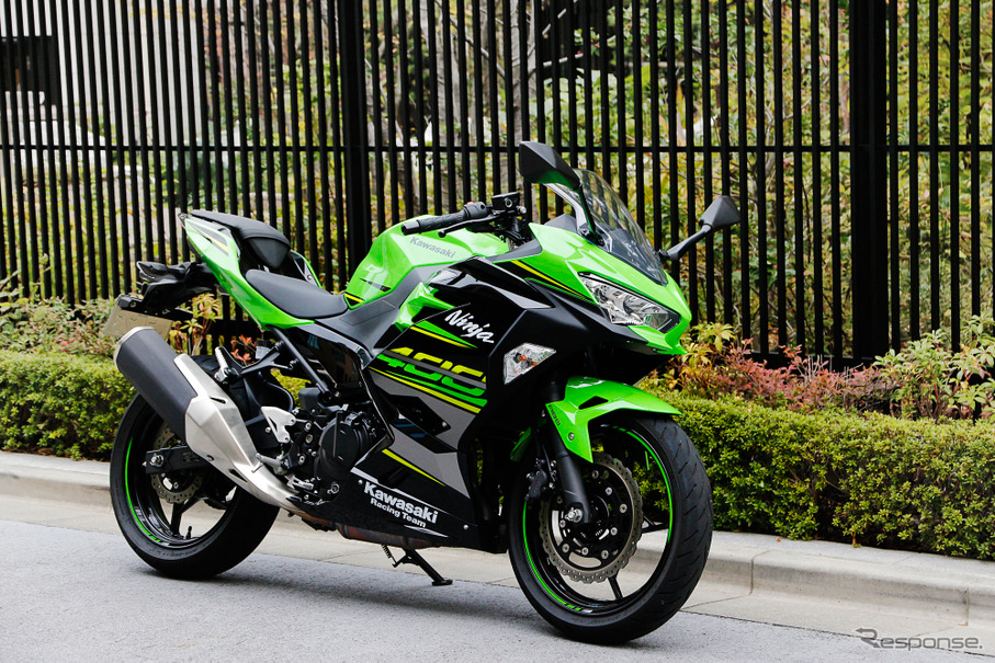 カワサキ Ninja400