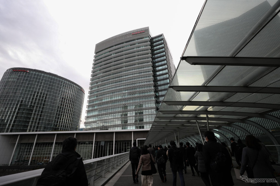 日産グローバル本社　(c) Getty Images