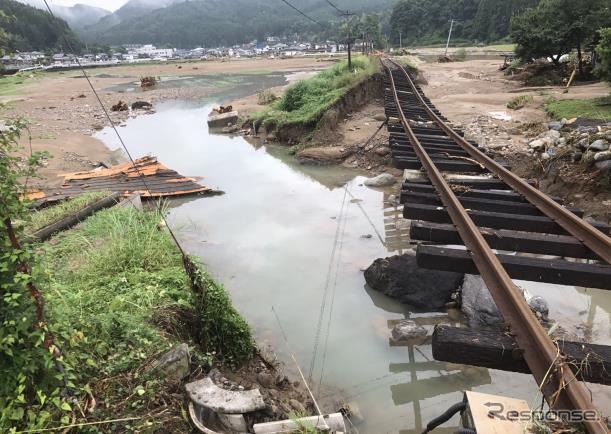 盛土が流失した日田彦山線宝珠山～大鶴間。小川福岡県知事は日田彦山線復旧の諸問題に関する方向性を3月中にも固めたい構え。