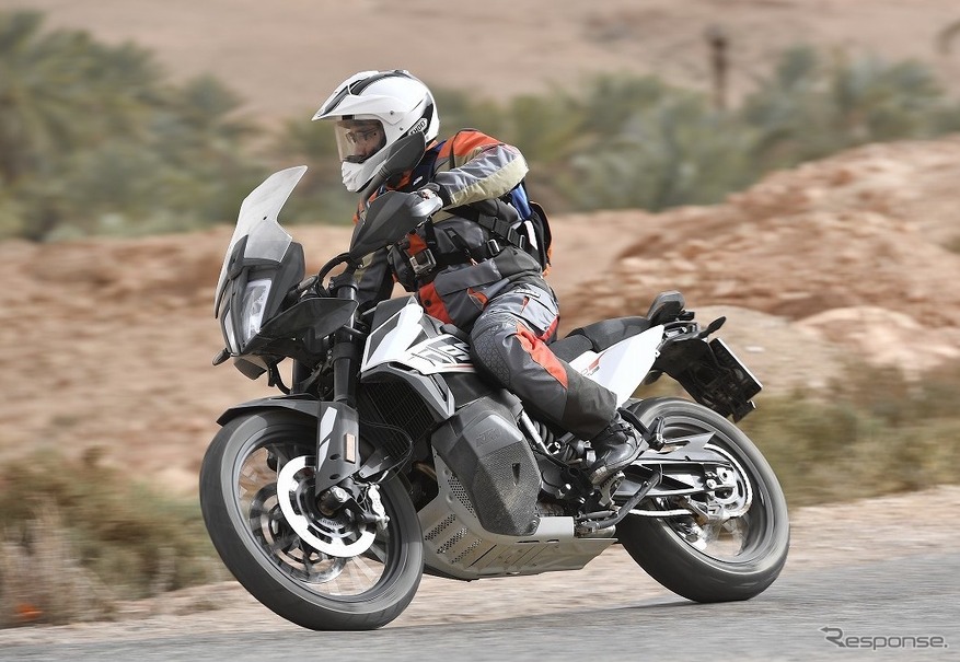 KTM 790アドベンチャー 海外試乗