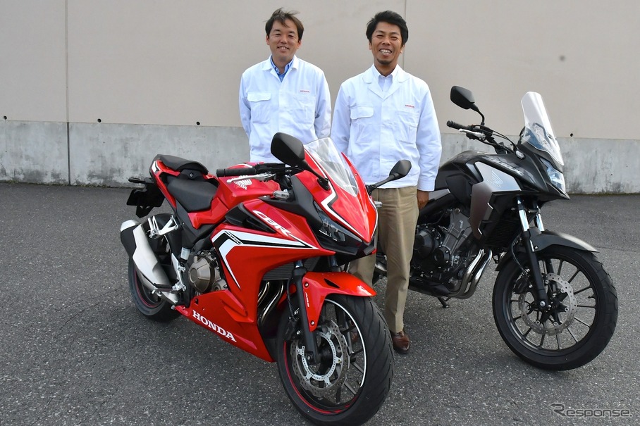 ホンダ CBR400R 新型の魅力を語ってくれた井上善裕氏（左）と古川和朗氏（右）