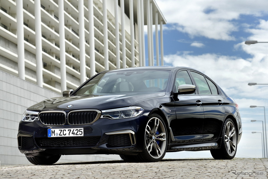 BMW 5シリーズセダンのM550i xDrive