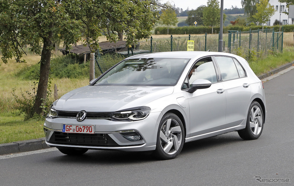 VW ゴルフ GTE 新型（スクープ写真）