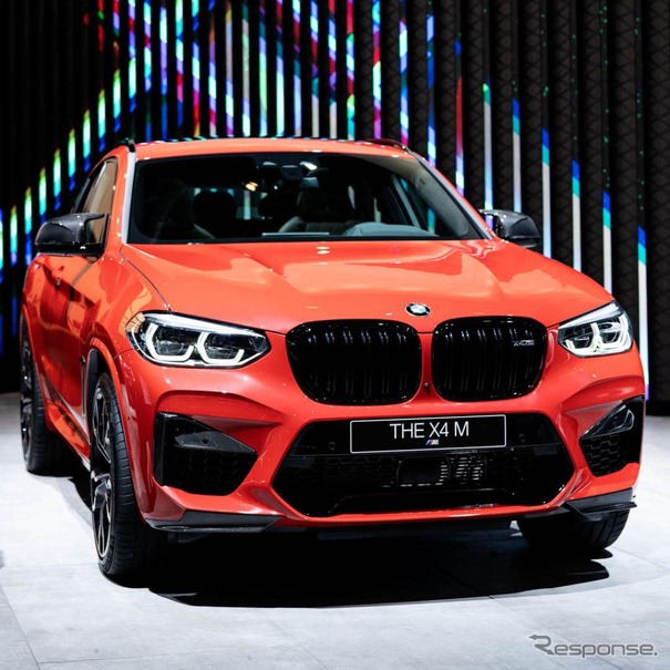 BMW X4M コンペディション　エンブレム車・バイク・自転車