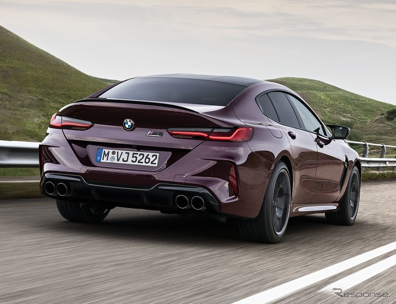 BMW M8 グランクーペ 新型