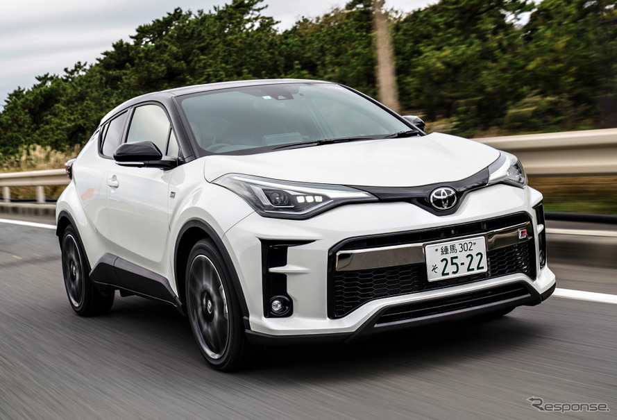 トヨタ C-HR GRスポーツ