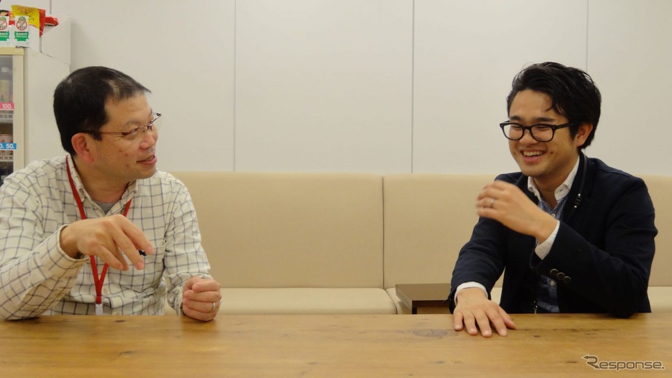 貞平（左）と吉田（右）