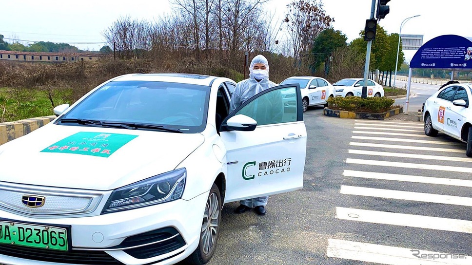 新型コロナウイルス発生の地とされる中国武漢市で働く吉利汽車が支援する配車サービス「CAOCAO」のドライバー（参考画像）
