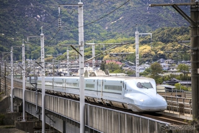 3月20日～4月5日に計19本の臨時列車が運休する九州新幹線。