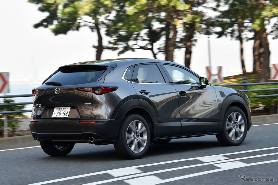 マツダ CX-30