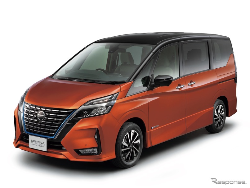 日産自動車九州で生産されるセレナ