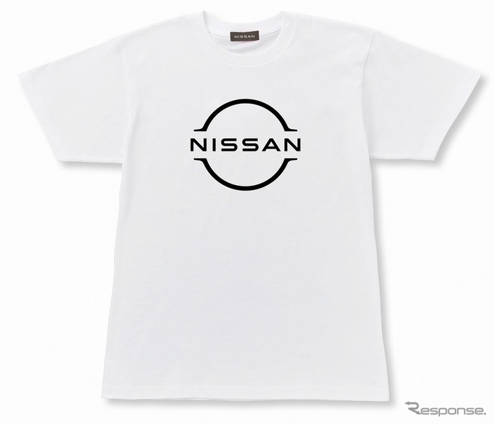 NISSAN Tシャツ