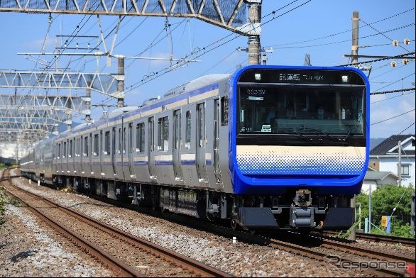 山手線用に次ぐ横須賀線・総武快速線用E235系は1000番台に区分。