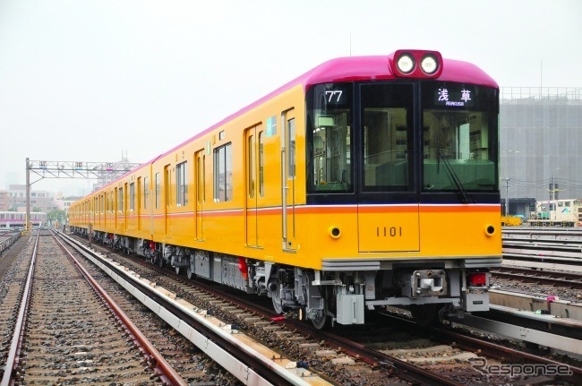 車内空気循環ファンが試験搭載される東京メトロ銀座線1000系。