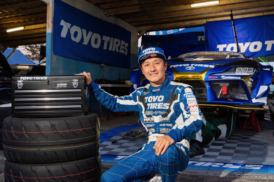 Team TOYO TIRES DRIFT / 川畑 真人選手。人気、実力ともにD1GPを代表するドライバーの1人