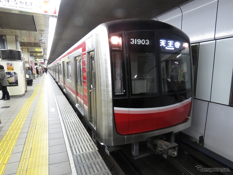 終夜運転が中止となった大阪メトロ各線。大晦日は通常の土休日ダイヤとなり、終電延長なども行なわれない（写真は大阪市交通局時代の御堂筋線）。