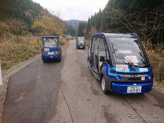 1人の遠隔監視・操作者が3台の無人自動運転車両を運行