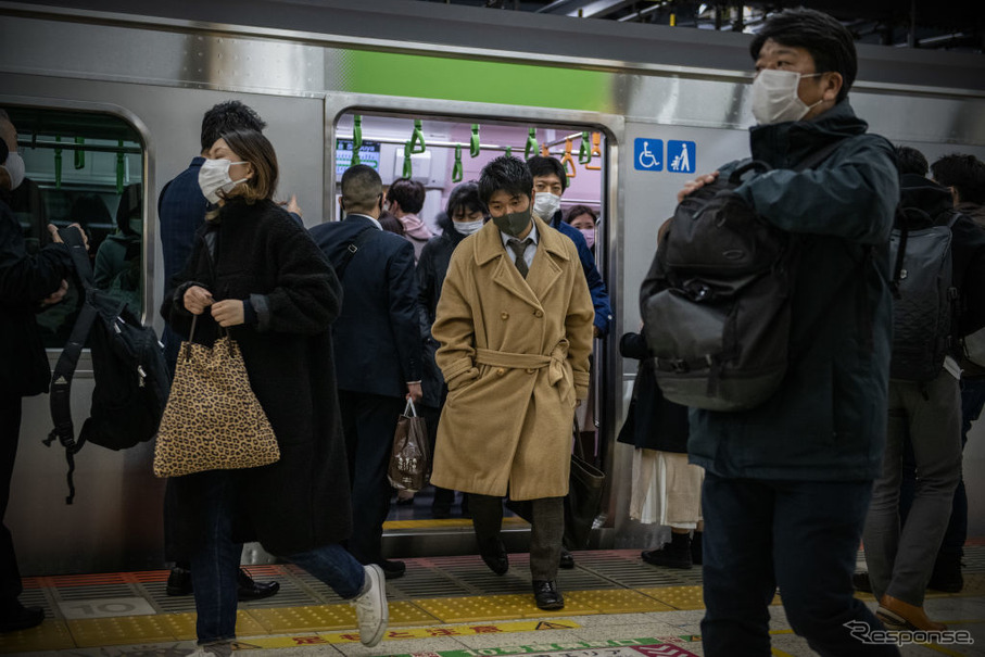 東京、12月16日