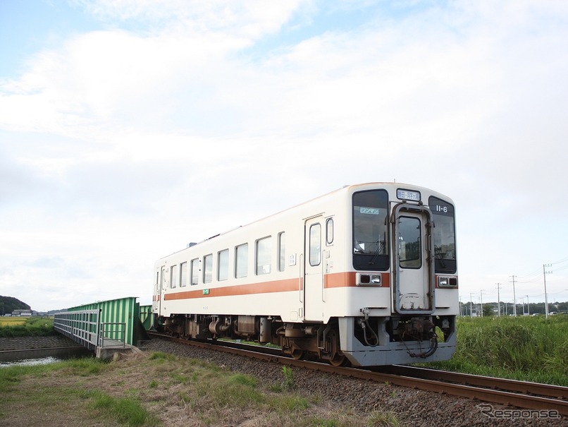 ひたちなか海浜鉄道のキハ11形。