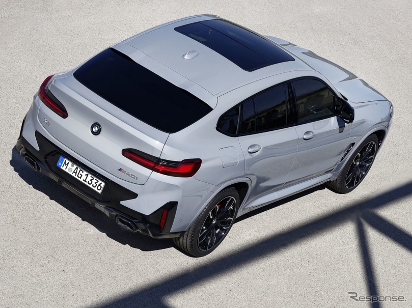 BMW X4 改良新型の「M40i」