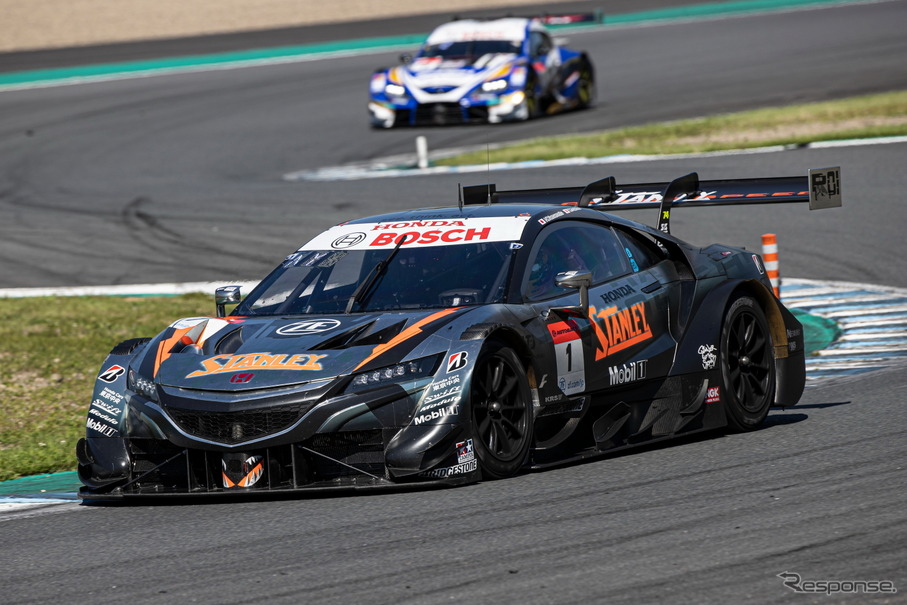 GT500クラスで優勝した#1 STANLEY NSX-GT（山本尚貴／牧野任祐）