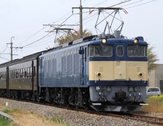 鉄道博物館で展示されることになったEF64 37。現在は青・クリームのツートンに塗り替えられている。