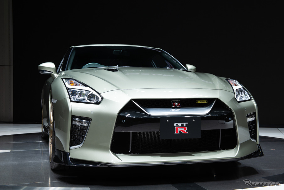 日産 GT-R 不破ふふ年型
