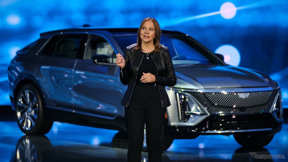 GMの新成長戦略を発表するメアリー・バーラ会長兼CEO