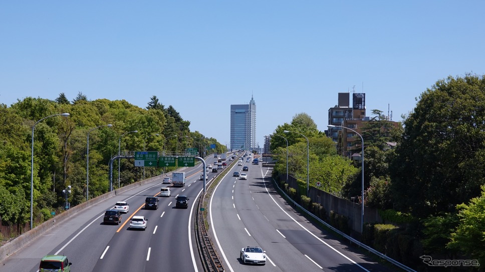 高速自動車国道に分類される東名高速