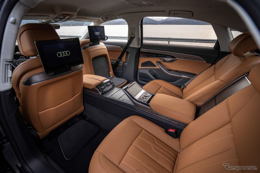 アウディ A8 L 改良新型