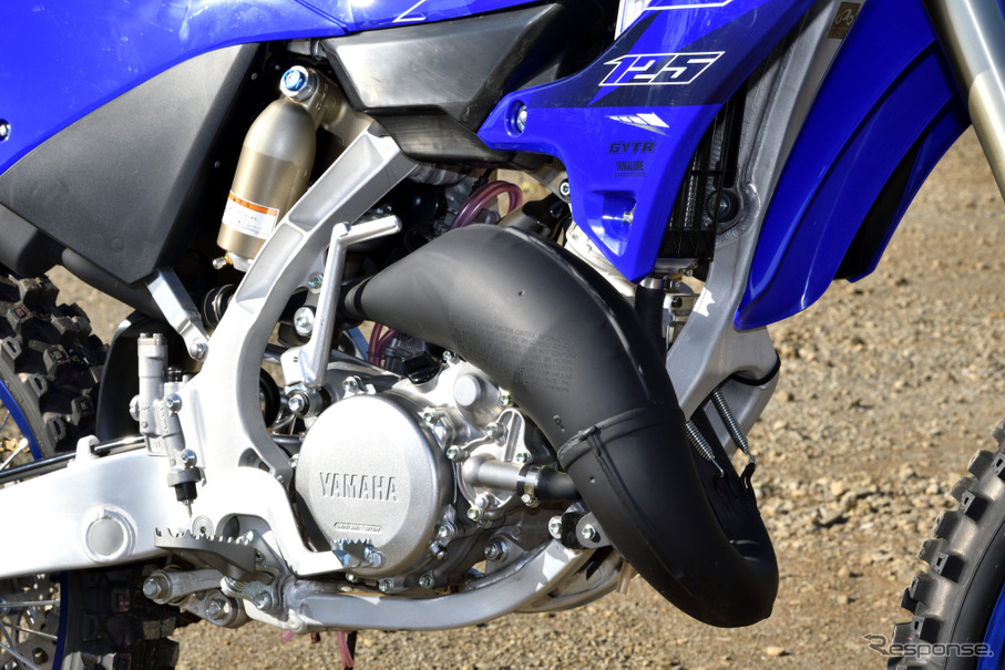 令和のいま、「2スト」を新車で味わえる！新型『YZ125』登場に「ヤマハ