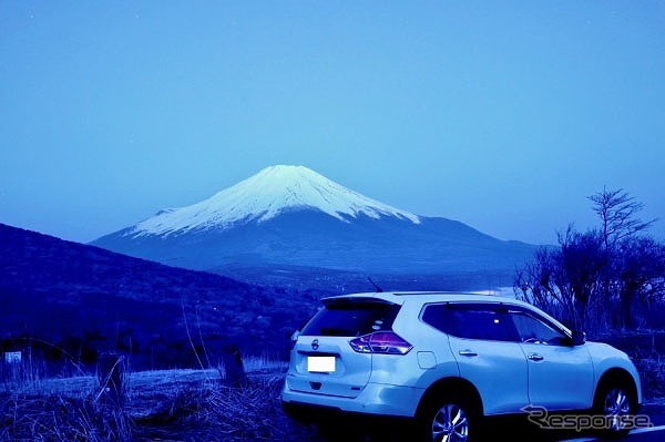 富士山が見える人気車中泊スポット（イメージ）