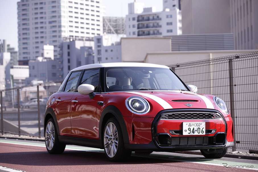 MINI クーパーSD 5ドア