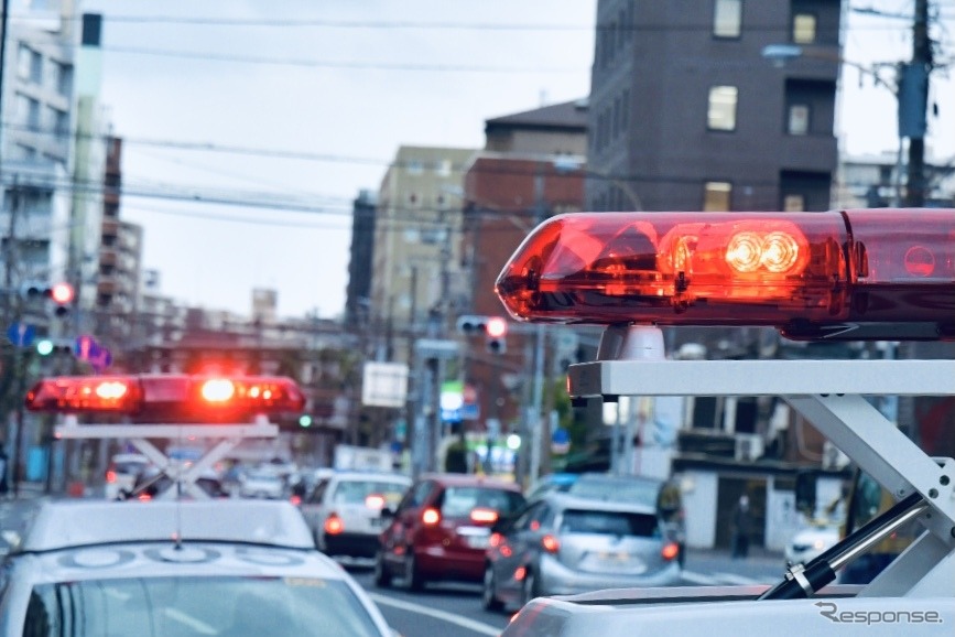 警察庁が2021年の交通事故統計を発表。死傷者数は減少したが…（写真はイメージ）
