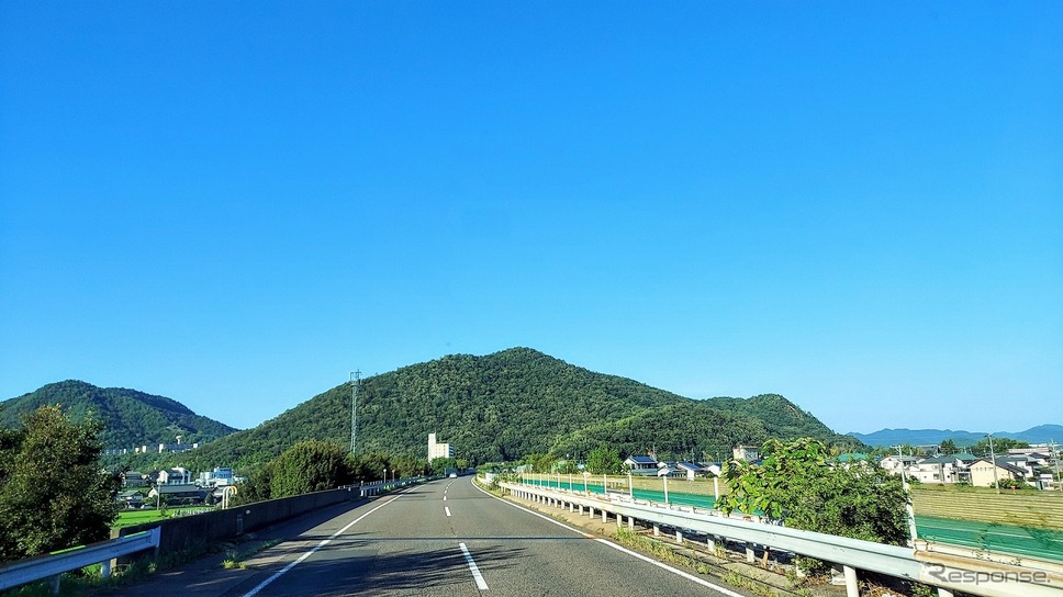 東海北陸自動車道（イメージ）