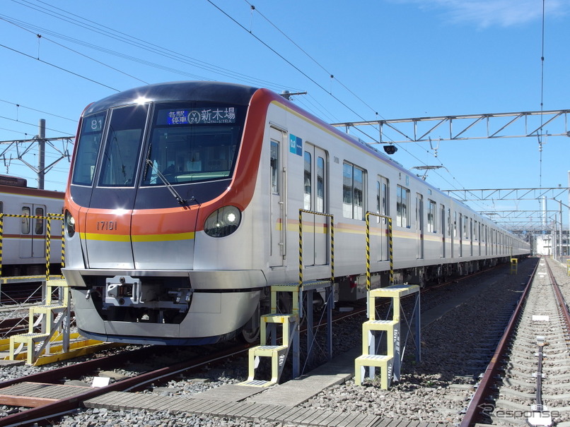 東京メトロ 有楽町線＆副都心線用17000系