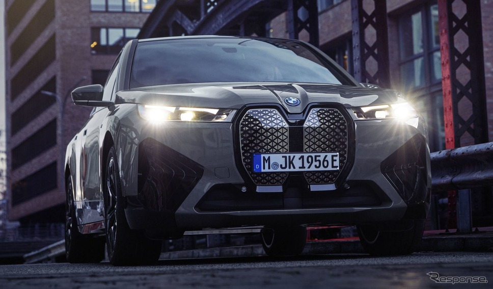 BMW iX M60
