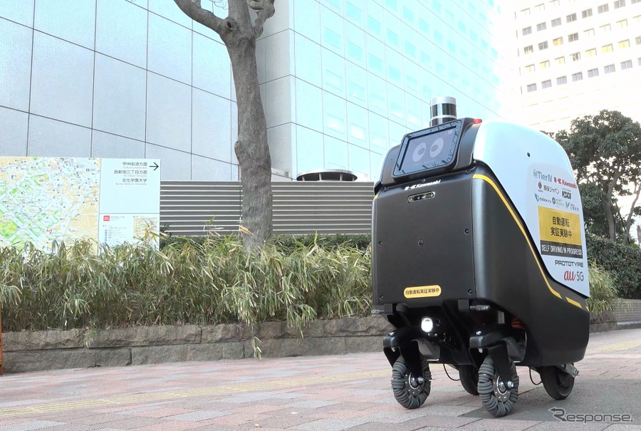 未来の宅配サービスを実感？ 自動走行ロボットが料理を届ける…東京西新宿で実証実験