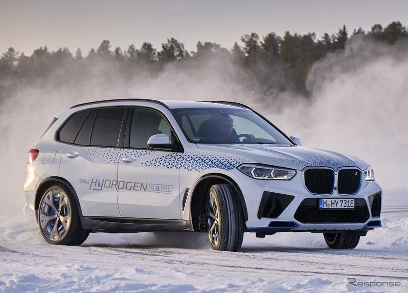 BMW iX5 ハイドロジェン のプロトタイプ