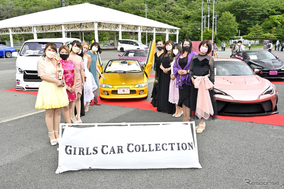 GIRLS CAR COLLECTIONコンテストの様子