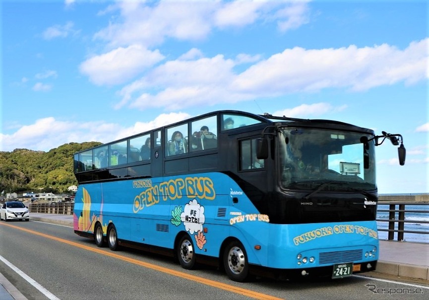 FUKUOKA OPEN TOP BUS