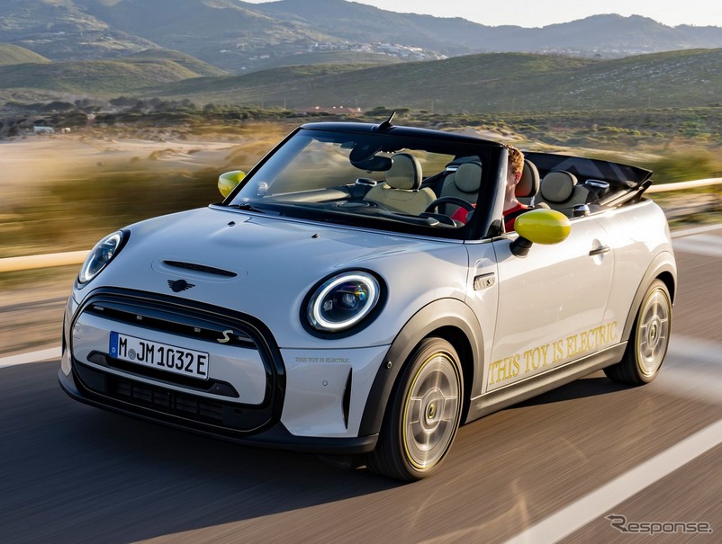 MINI クーパー SE コンバーチブル
