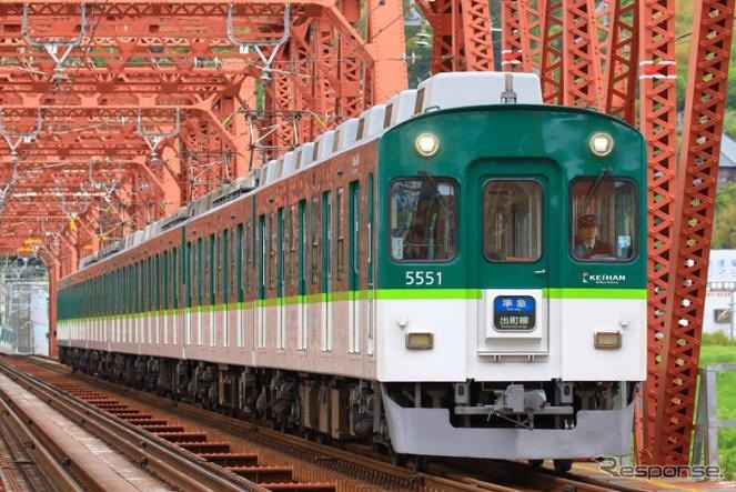 半車のみ保存展示が決まった5000系5551号。