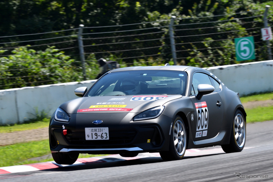 トヨタGAZOOレーシングGR86/BRZ CUP第2戦SUGO レカロレーシングの挑戦