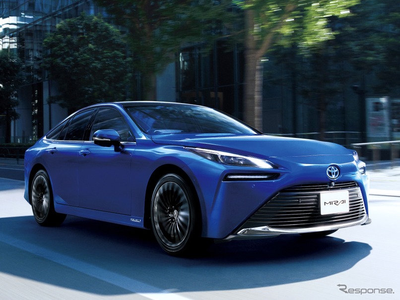 FCEVの例：トヨタ MIRAI（燃料電池車）