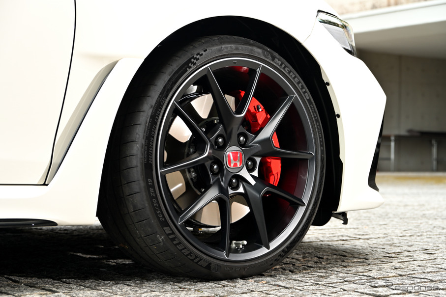 ホンダ シビックタイプR】ミシュラン パイロットスポーツ4S を ホンダ シビックタイプR】ミシュラン パイロットスポーツ4S を