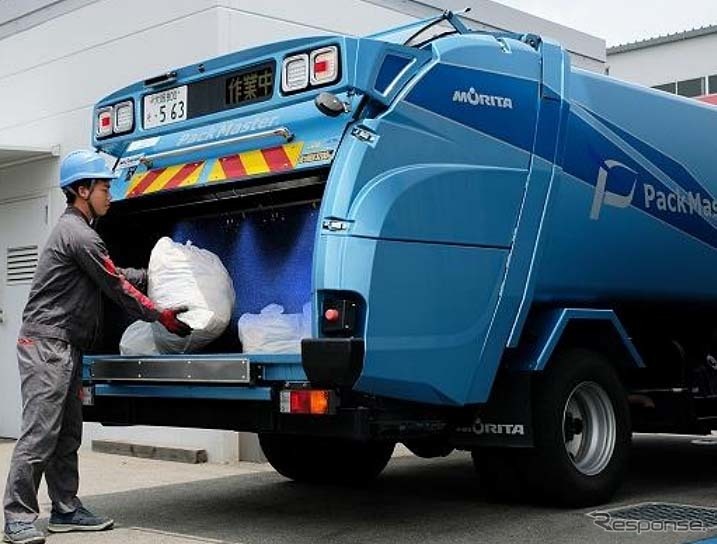 塵芥車用ウイルス除去剤噴霧装置「ミラクルキヨラＶ」噴霧イメージ