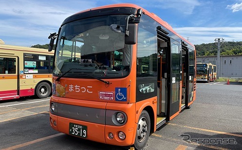 町田市内を走行するコミュニティバス「まちっこ」