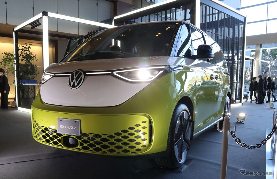 ID.SQUAREでVW ID.Buzzを展示